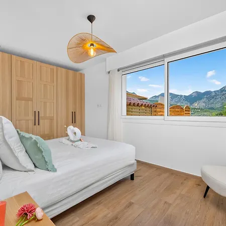 Madone - Somptueux 2 Pieces Refait A Neuf -menton -vue Mer- Parking شقة